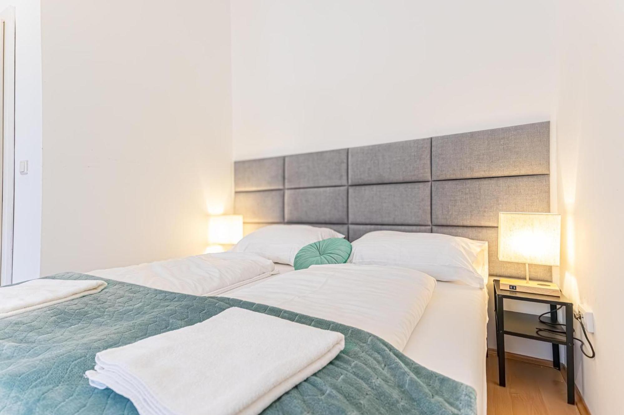 City-Linked 2Br Apartment Near Wiener Stadthalle Kültér fotó