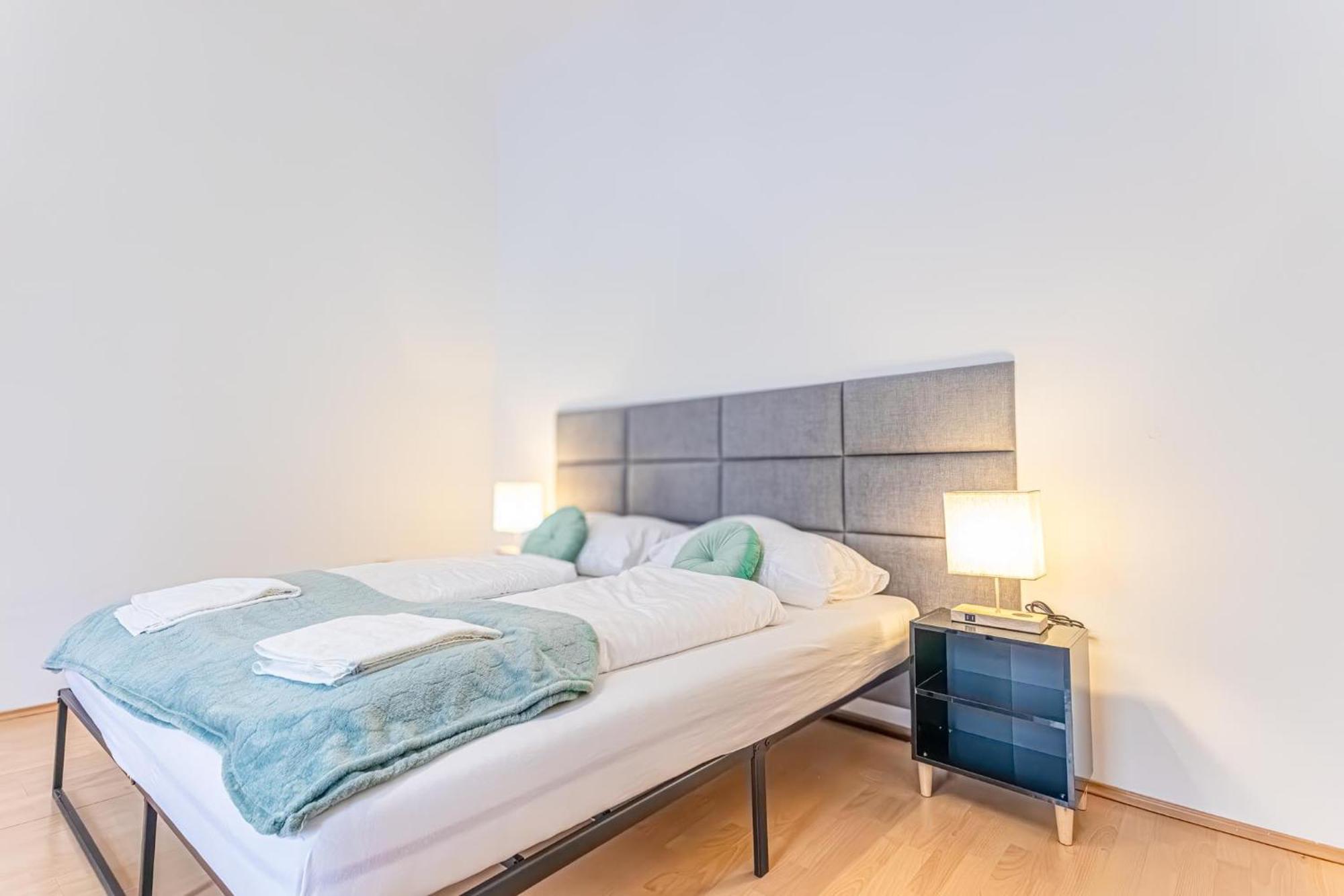 City-Linked 2Br Apartment Near Wiener Stadthalle Kültér fotó
